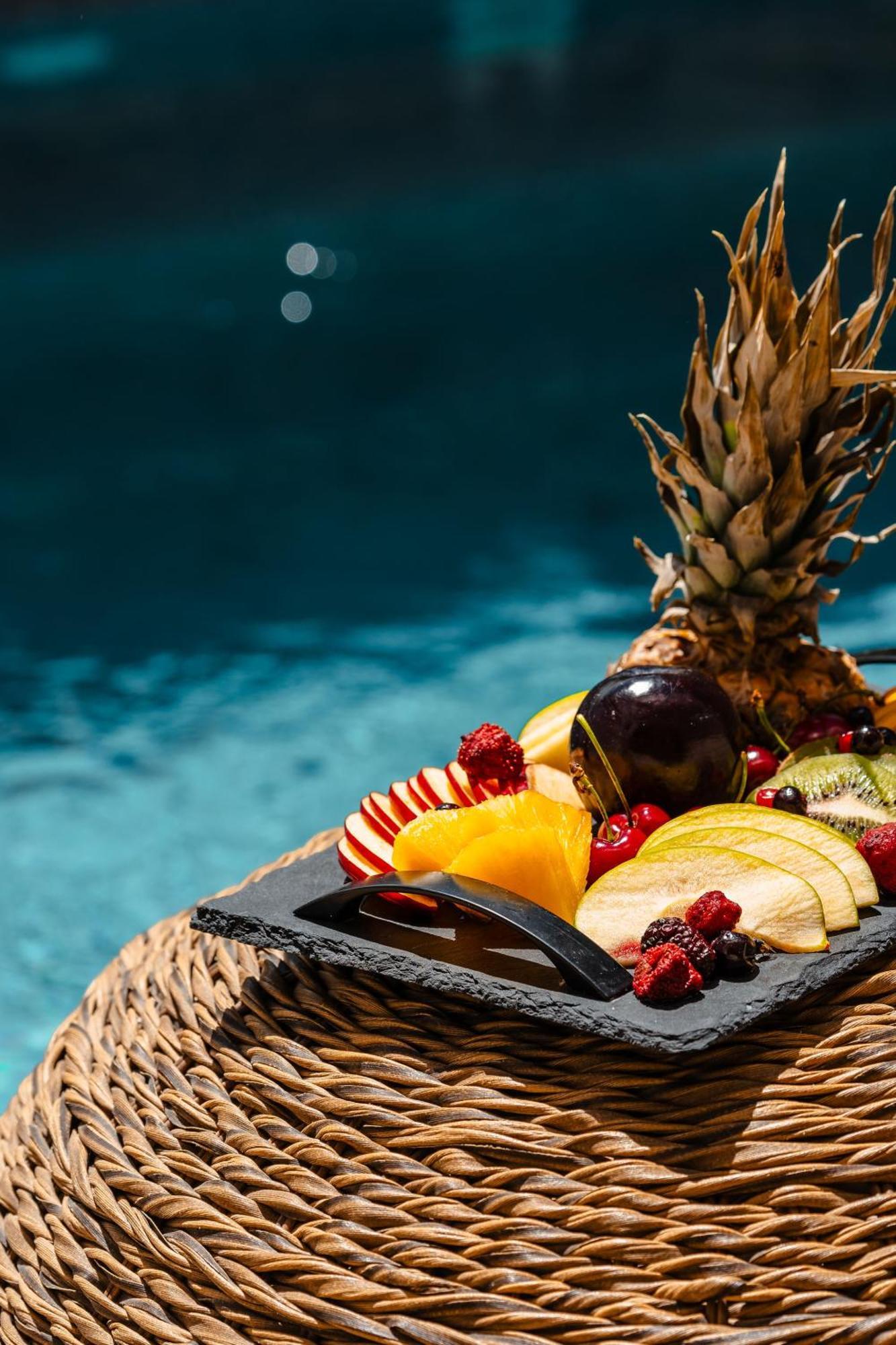 Sunday Luxury Suites Agia Anna (Naxos) Exterior foto