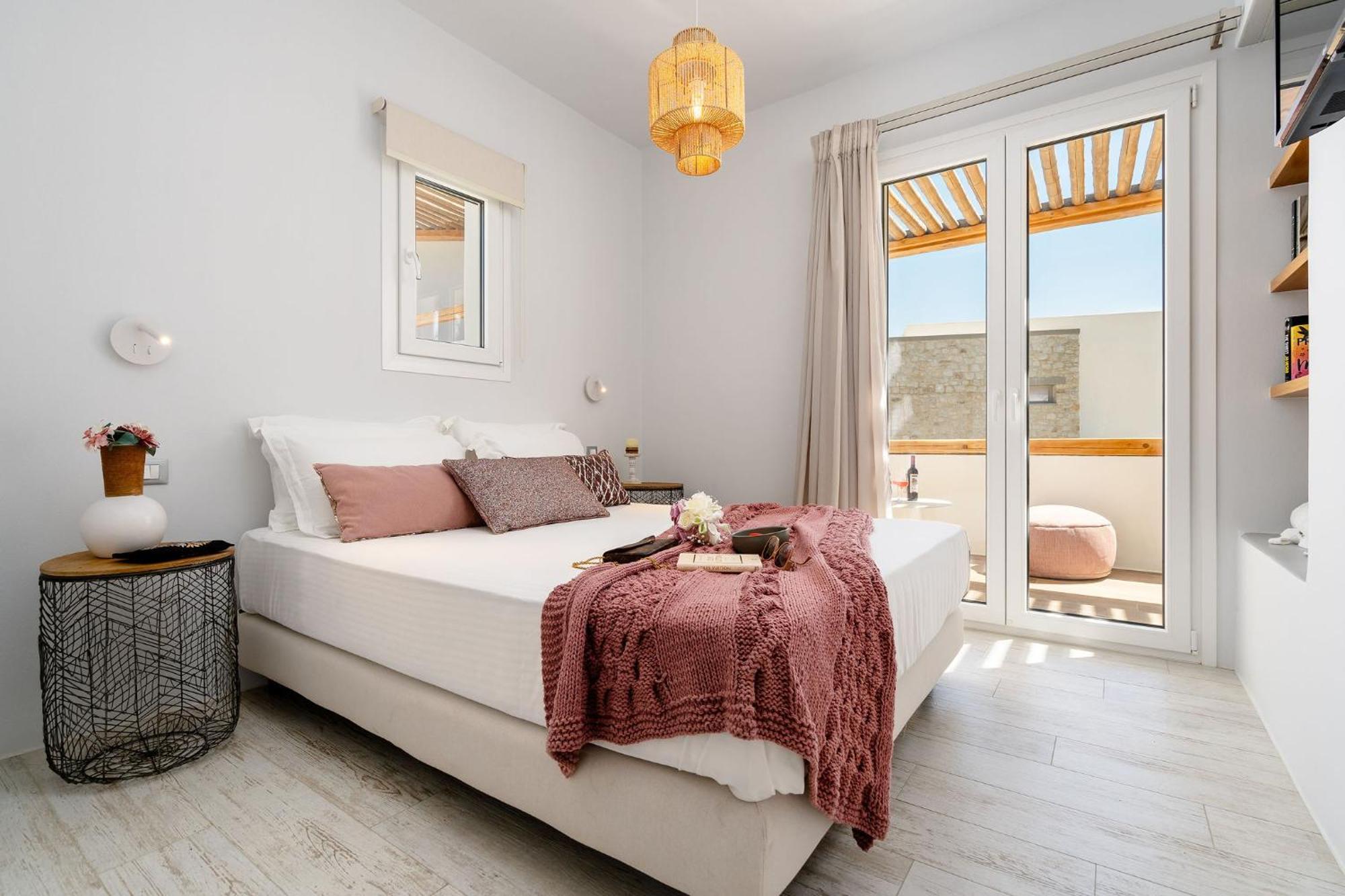 Sunday Luxury Suites Agia Anna (Naxos) Exterior foto